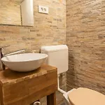 Family-friendly Serene Retreat - Four Bedroom With Terrace * Secovlje