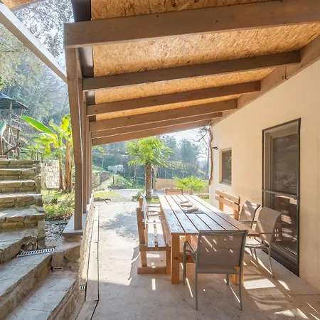 Semesterbostad Family-friendly Serene Retreat - Four Bedroom With Terrace Sečovlje