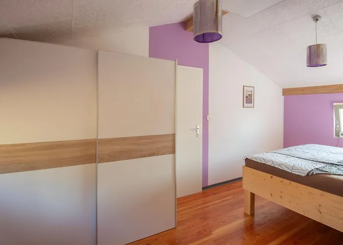 Tatil Evi Family-friendly Serene Retreat - Four Bedroom With Terrace Sečovlje