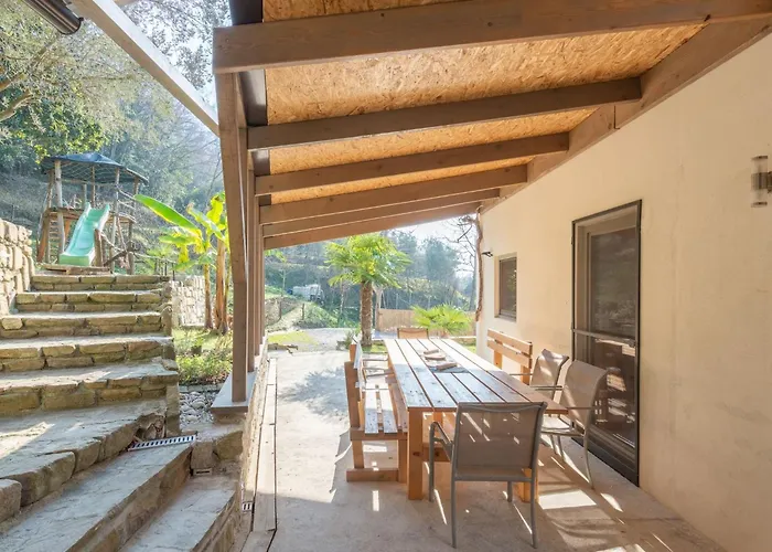 Tatil Evi Family-friendly Serene Retreat - Four Bedroom With Terrace Sečovlje